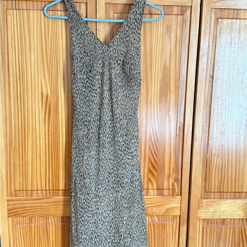 Elegant Brown Midi Dress